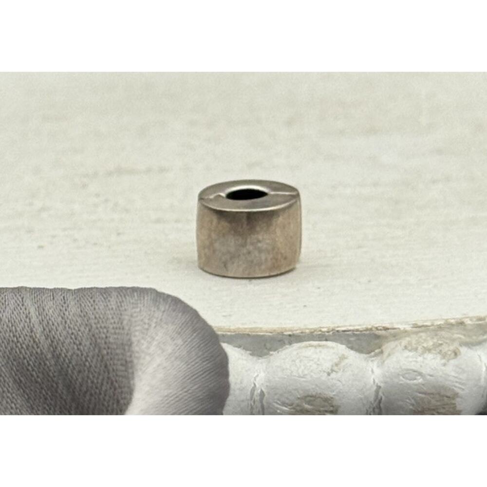 Authentic Pandora Sterling Silver Plain Clip Charm 790138 ALE 2.18 Grams